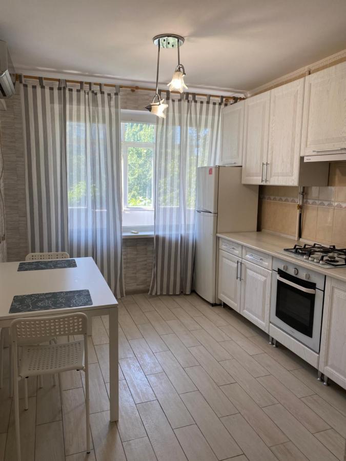 Appartement Kolodeznaja 17 à Mykolaïv Extérieur photo